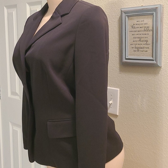 Suit Jacket - Picture 2 of 5
